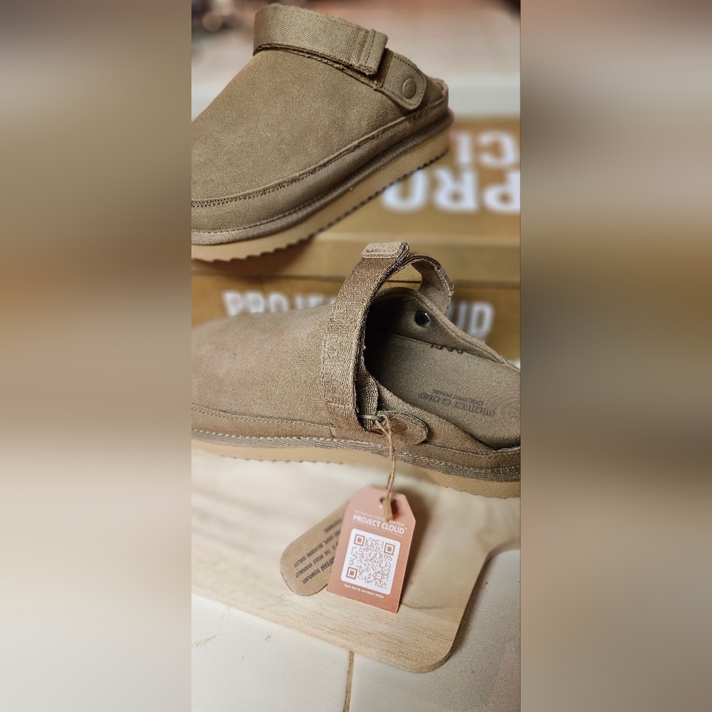 Project Cloud Khaki Clog With Memory Foam Insole Brand New With Tags Size 8